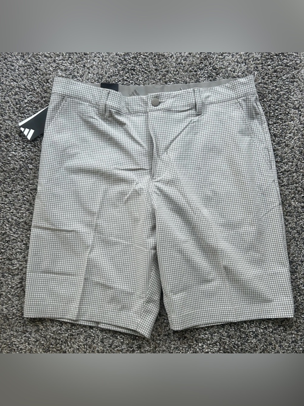 Adidas Ultimate365 Novelty Golf Shorts Beige Men’s Size 35 JE8388